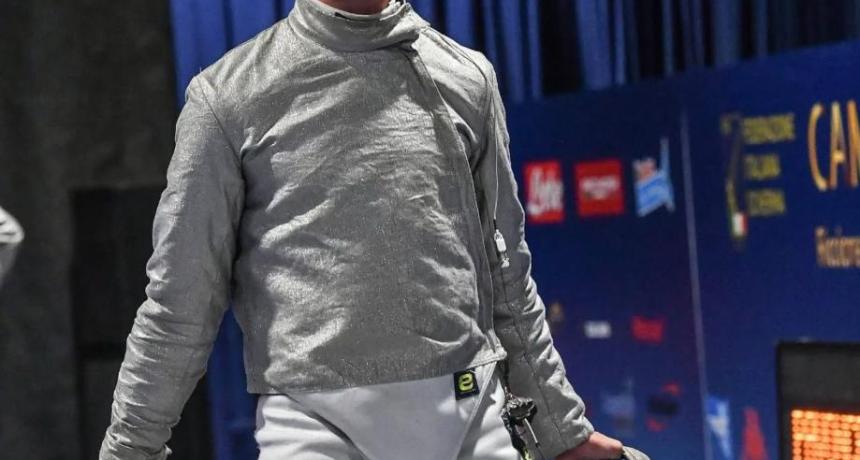 CAMPIONATO NAZIONALE GOLD CADETTI E GIOVANI. A RICCIONE ARGENTO PER GIUSEPPE E COSTANZA MARCIANTE - BRONZO PER NATALE TRANCHIDA CAMPIONATO NAZIONALE GOLD CADETTI E GIOVANI. A RICCIONE ARGENTO PER GIUSEPPE E COSTANZA MARCIANTE - BRONZO PER NATALE TRANCHIDA